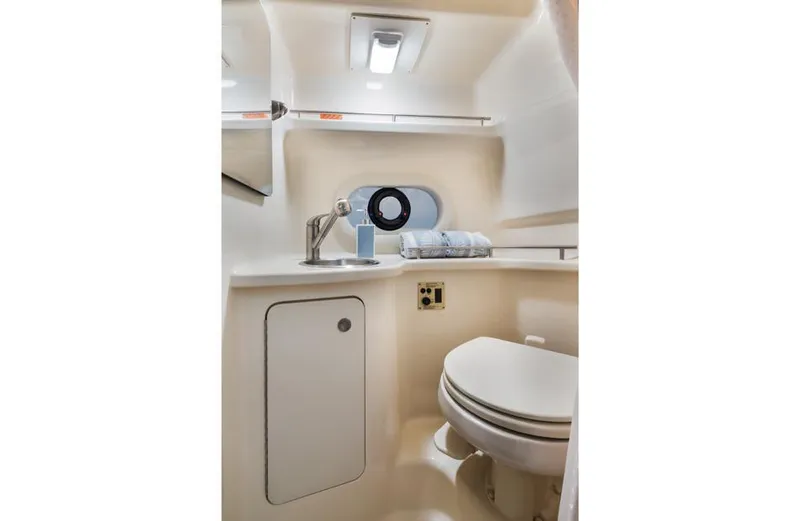 Slide: The Image of Sea Ray Sundancer 280 2015 - 67