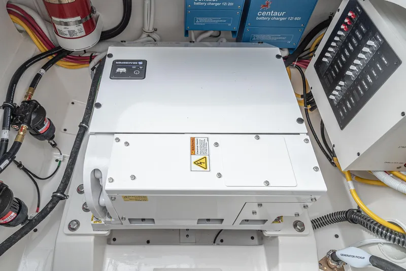 Slide: The Image of Tiara 34 LS 2024 - 59