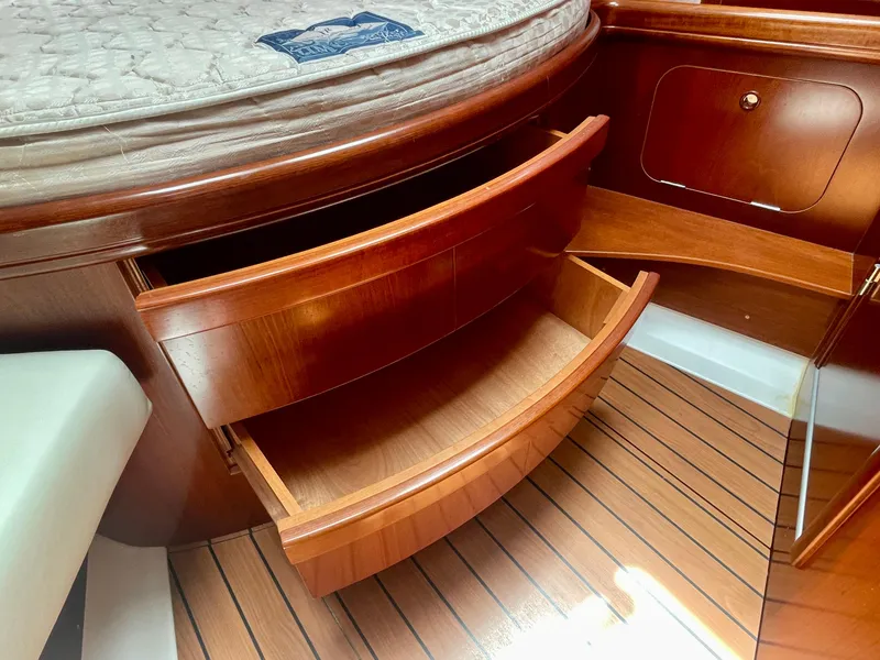 Slide: The Image of Wooden drawers in a 2004 Beneteau Oceanis Clipper 473 yacht interior. - 40