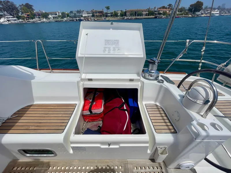 Slide: The Image of Beneteau Oceanis Clipper 473 2004 - 64