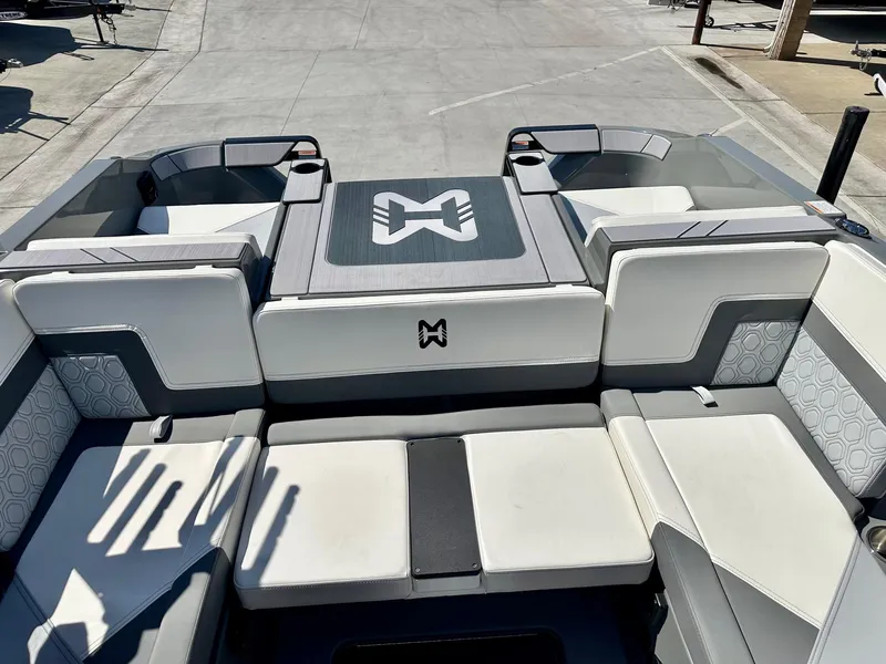 Slide: The Image of Heyday Wake Boats H20 w/ 6.2L w/ 320HP! 2025 - 5