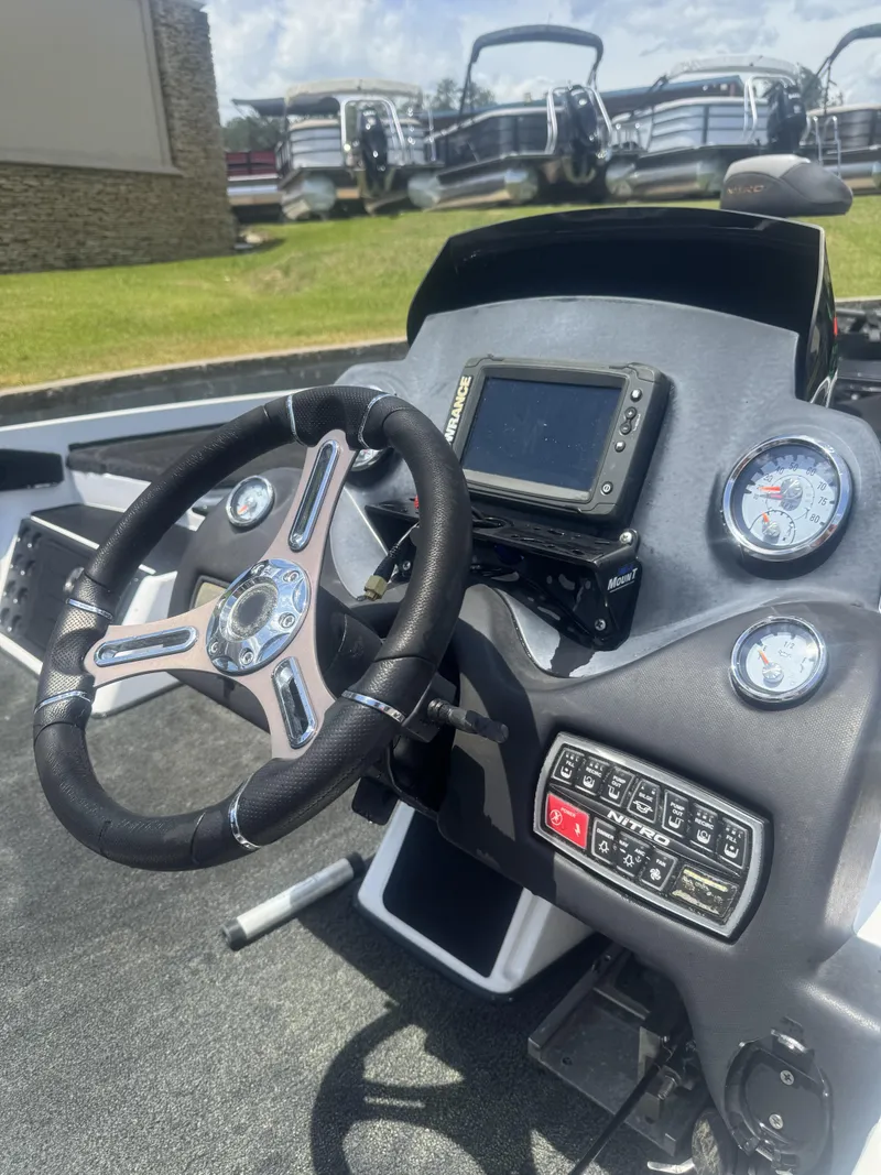 Slide: The Image of Nitro Z21 2018 - 3