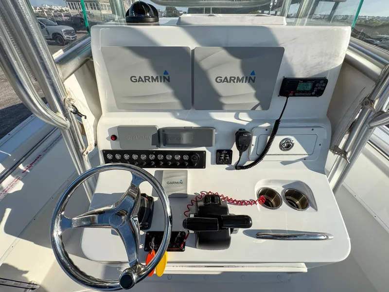 Slide: The Image of Cape Horn 24 XS 2018 - 8