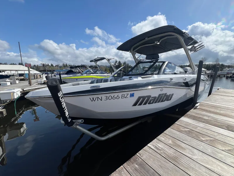 Slide: The Image of Malibu Wakesetter 22 LSV 2023 - 4
