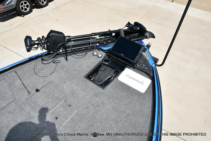 Slide: The Image of 2024 Nitro Z21 XL Pro Pack boat with Garmin electronics on deck. - 8