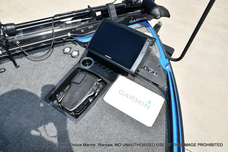 Slide: The Image of 2024 Nitro Z21 XL Pro Pack boat with Garmin electronics and foot pedal controls. - 9