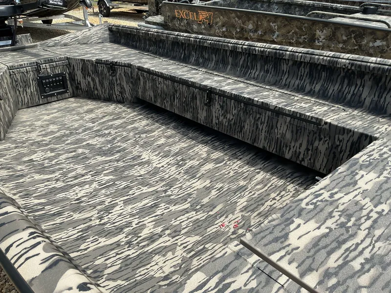 Slide: The Image of Reaper Boats 756 MUD REAPER 2025 - 4