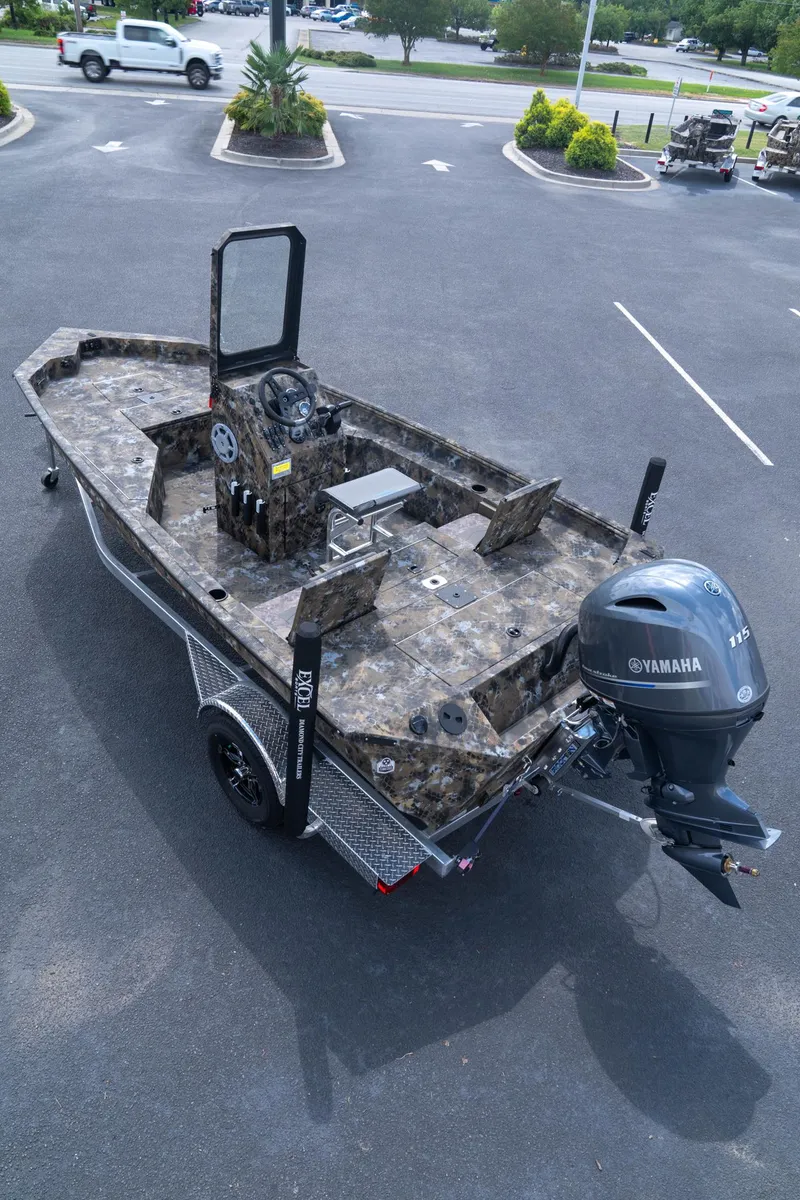 Slide: The Image of Excel 183 Command 2024 - 3