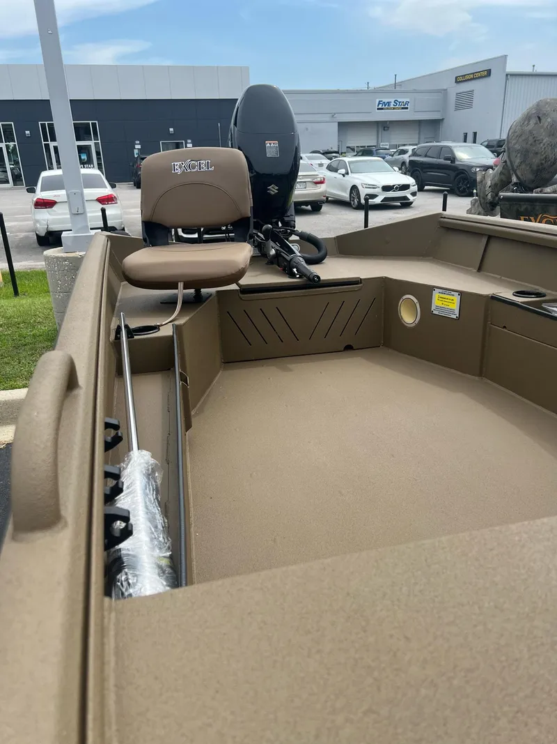 Slide: The Image of Excel Eclipse 1554 2025 - 7