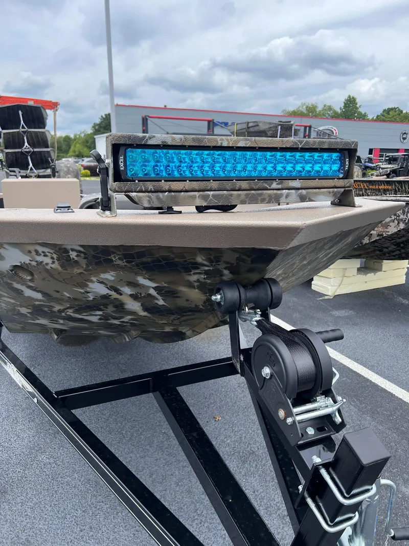 Slide: The Image of Excel 1751 SIDE CONSOLE RIVER WARRIOR 2025 - 2