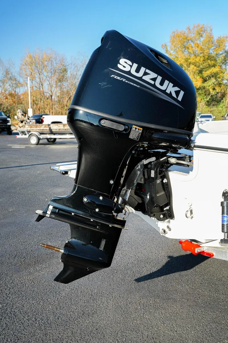 Slide: The Image of Carolina 178 JLS CENTER CONSOLE 2025 - 12