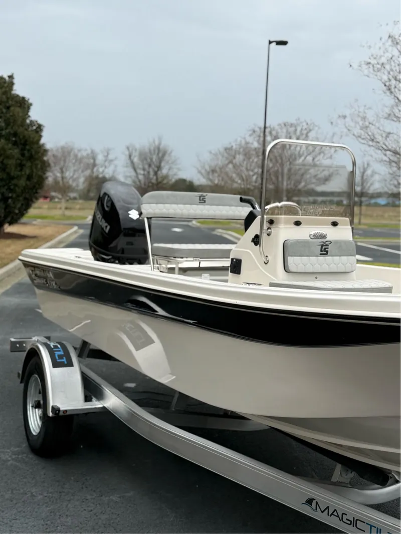 Slide: The Image of Carolina 178 JLS CENTER CONSOLE 2025 - 24