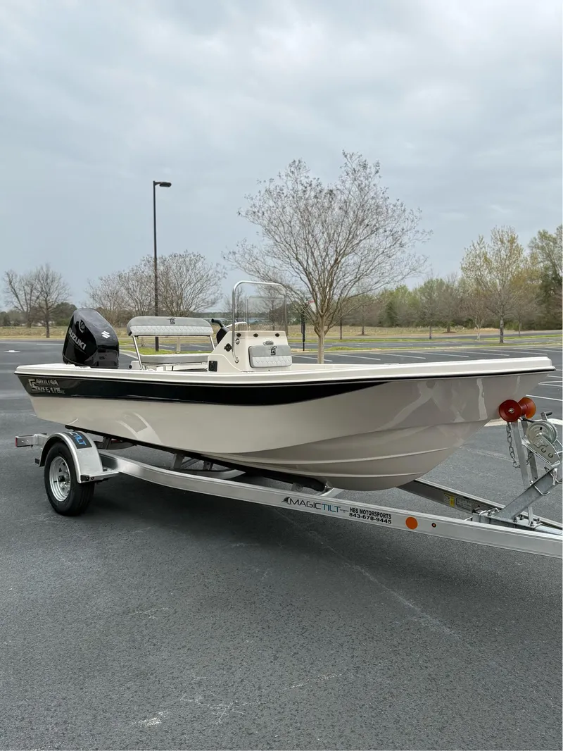 Slide: The Image of Carolina 178 JLS CENTER CONSOLE 2025 - 7