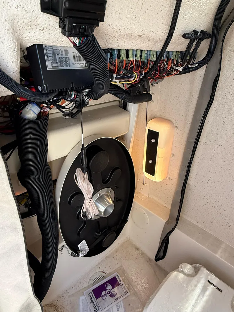 Slide: The Image of Sea Chaser 24 HFC 2025 - 28