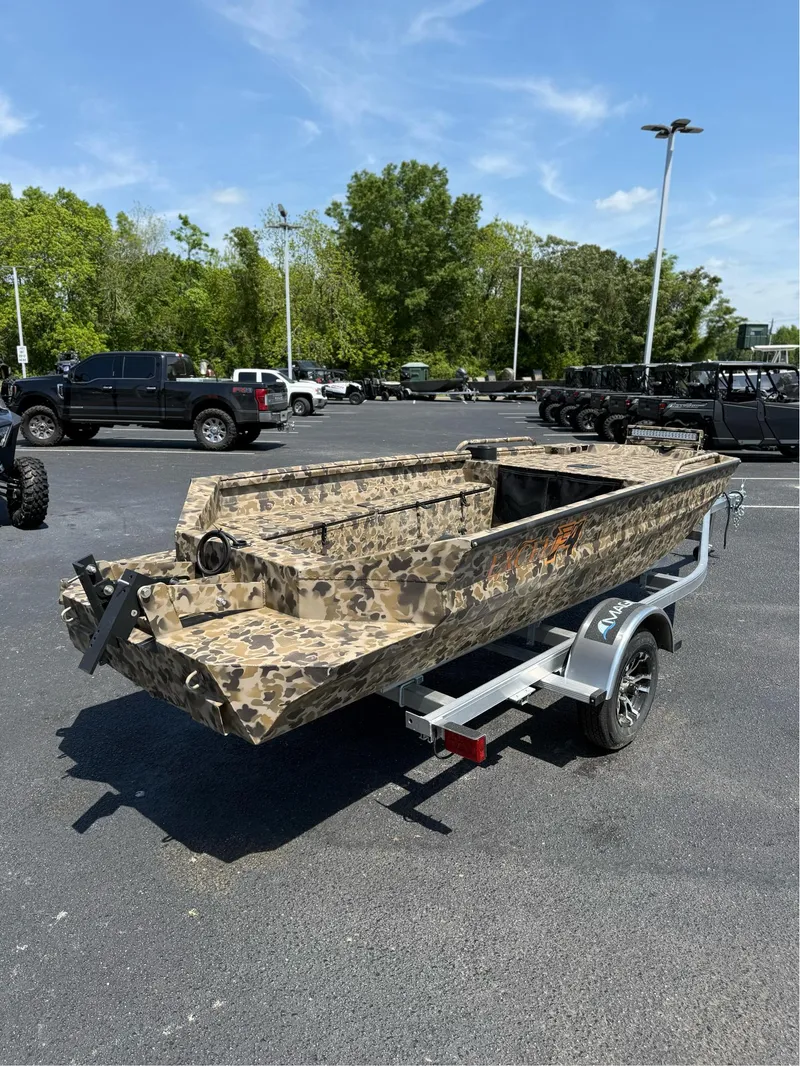 Slide: The Image of Excel 1651 Viper F4 2025 - 4