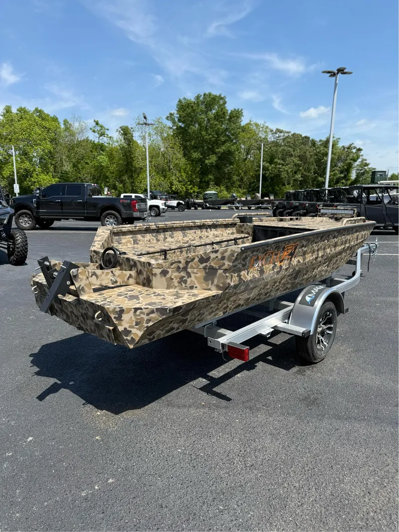 Slide: The Image of Excel 1651 Viper F4 2025 - 5