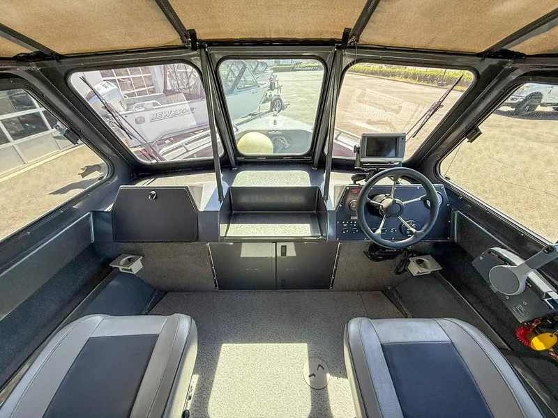 Slide: The Image of North River 24 Seahawk Slider Window 2014 - 11