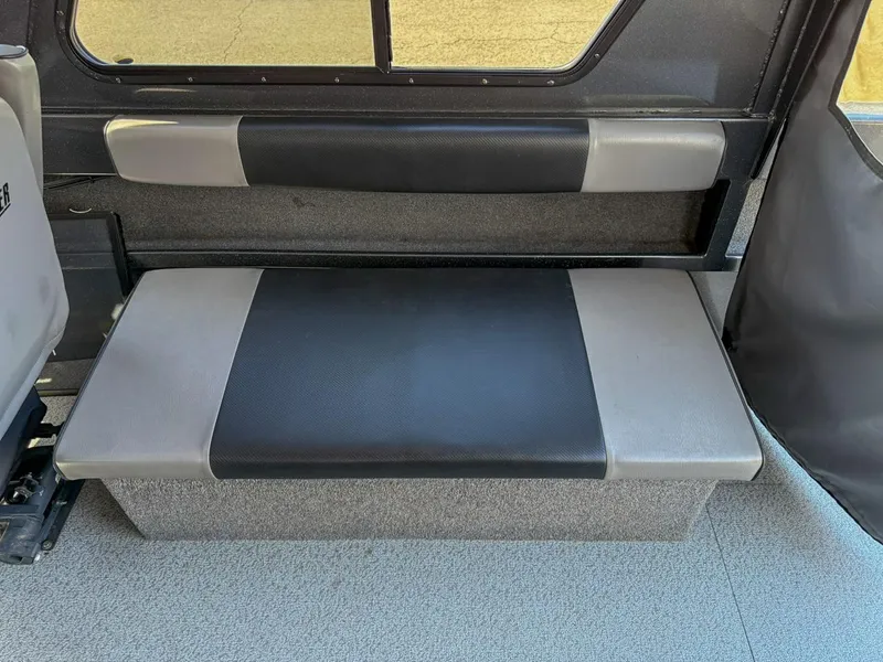 Slide: The Image of North River 24 Seahawk Slider Window 2014 - 19