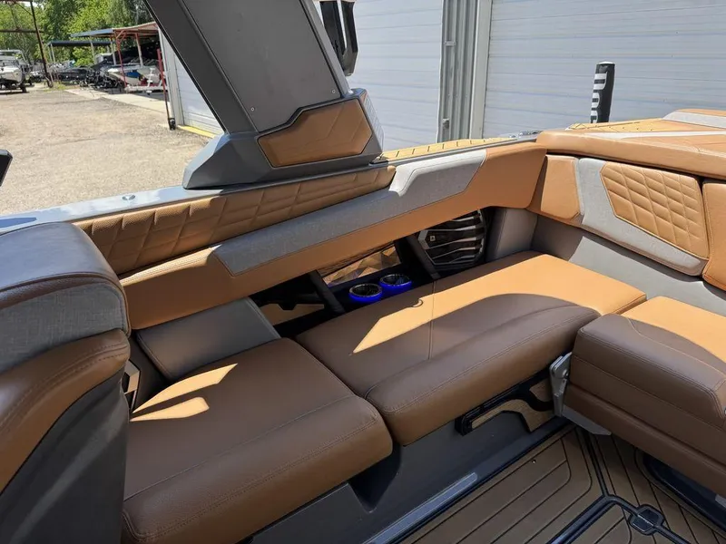 Slide: The Image of Nautique Super Air Nautique G23 2023 - 7