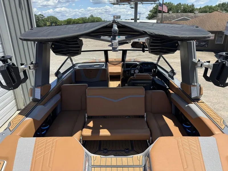 Slide: The Image of Nautique Super Air Nautique G23 2023 - 8