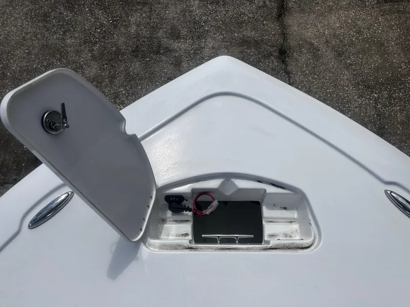 Slide: The Image of Tidewater 2500CB 2025 - 11