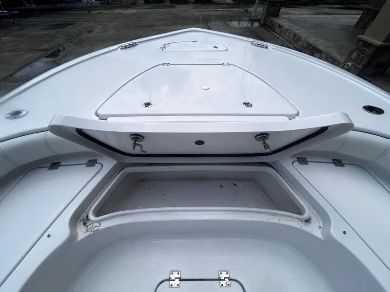 Slide: The Image of Tidewater 2500CB 2025 - 13