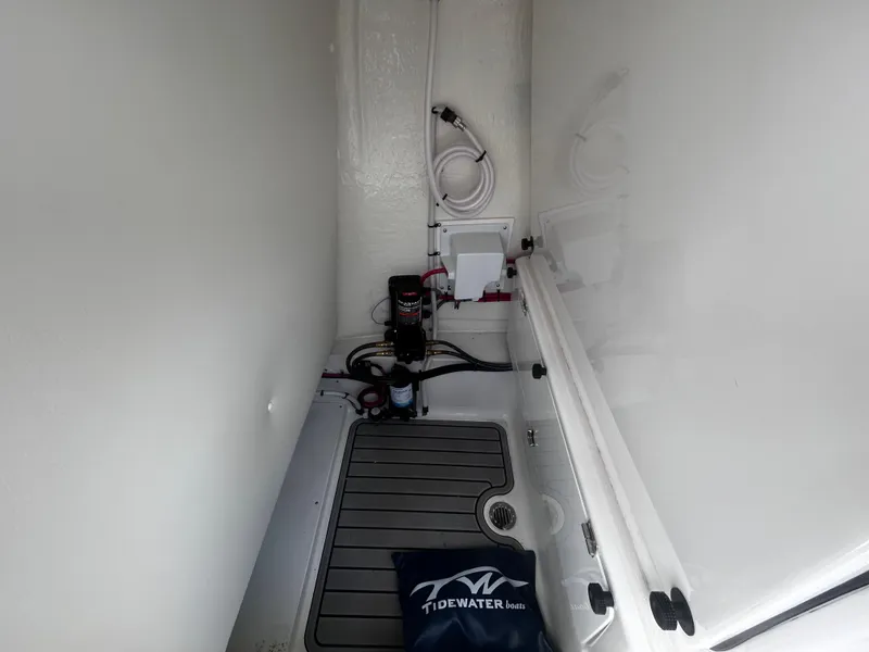 Slide: The Image of Tidewater 2500CB 2025 - 21