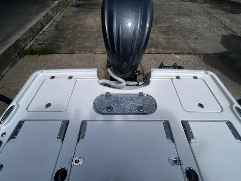 Slide: The Image of Tidewater 2500CB 2025 - 32