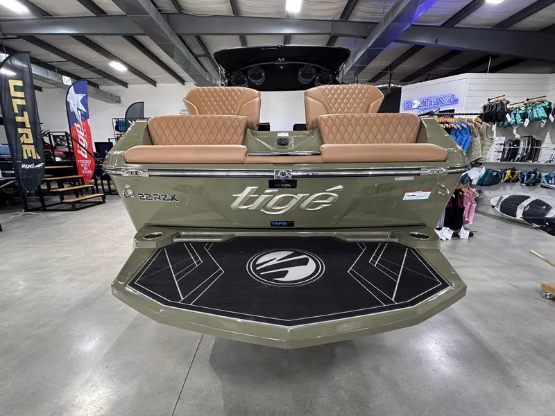 Slide: The Image of Tigé 22RZX 2025 - 3