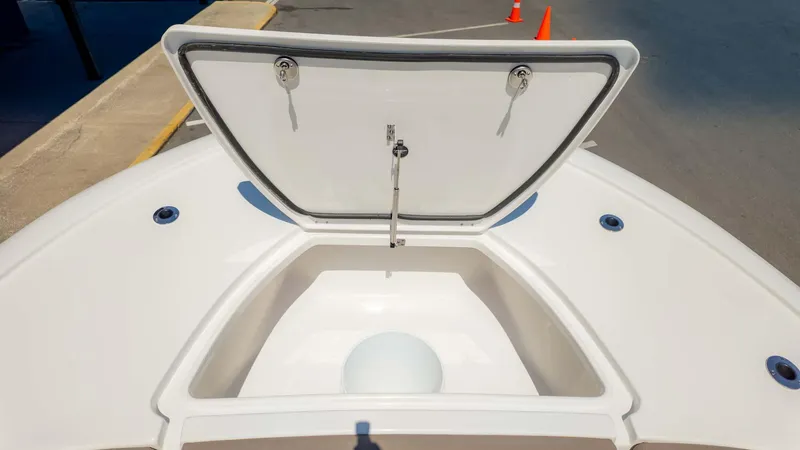 Slide: The Image of Tidewater 2700 Carolina Bay 2025 - 20