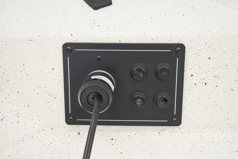 Slide: The Image of Ranger RB200 2025 - 51