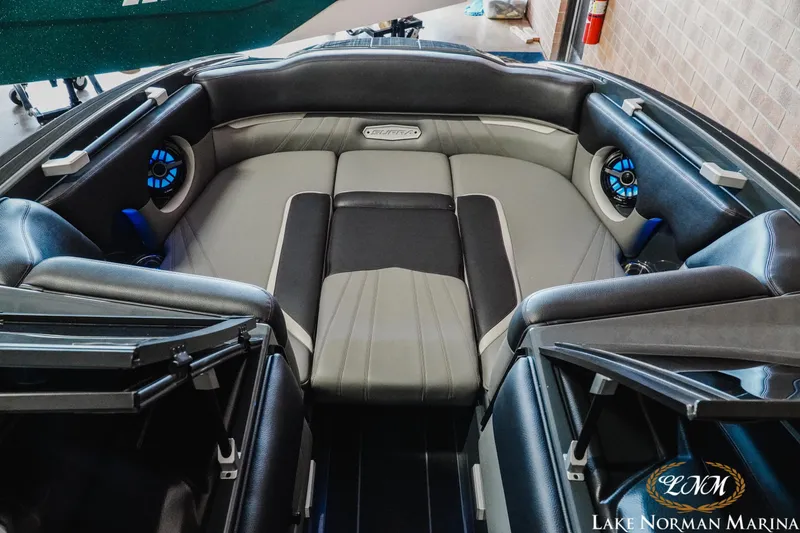 Slide: The Image of Supra SA 400 2022 - 18