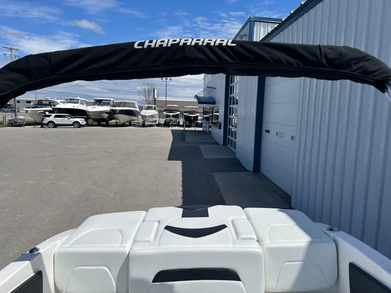 Slide: The Image of Chaparral 19 H2O Sport 2017 - 20