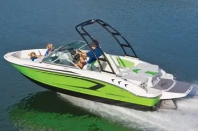 Slide: The Image of Chaparral 19 H2O Sport 2017 - 22