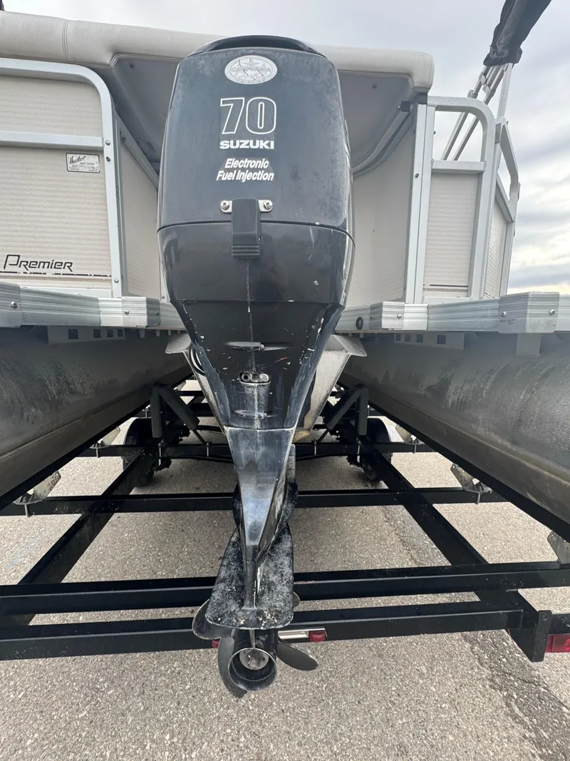 Slide: The Image of Rear view of a 2007 Premier Grand Majestic 22 with Suzuki 70 outboard motor. - 20