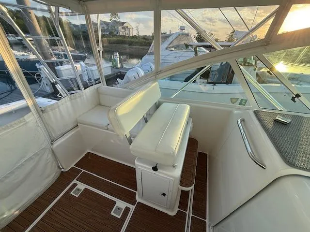 Slide: The Image of Cabo 35 Express 2004 - 10