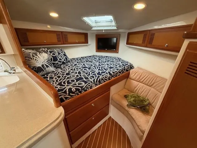 Slide: The Image of Cabo 35 Express 2004 - 16