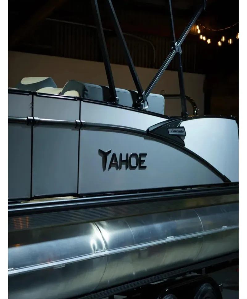Slide: The Image of 2025 Tahoe CASCADE pontoon boat with sleek design and modern features. - 7