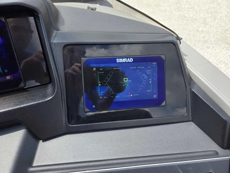 Slide: The Image of Simrad navigation display on 2025 Avalon Catalina Quad Lounge Shift dashboard. - 8