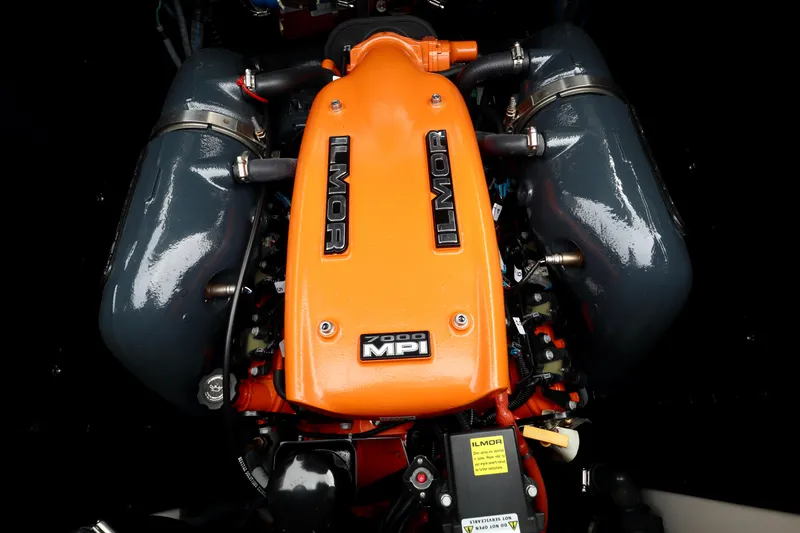 Slide: The Image of MasterCraft XStar 2019 - 26