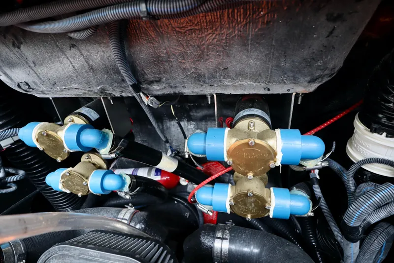 Slide: The Image of MasterCraft XStar 2019 - 29