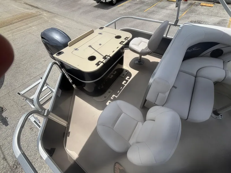 Slide: The Image of SunChaser Classic Fish 8520 4-PT 2017 - 16