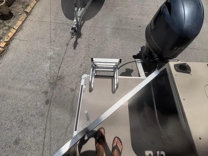 Slide: The Image of SunChaser Classic Fish 8520 4-PT 2017 - 17