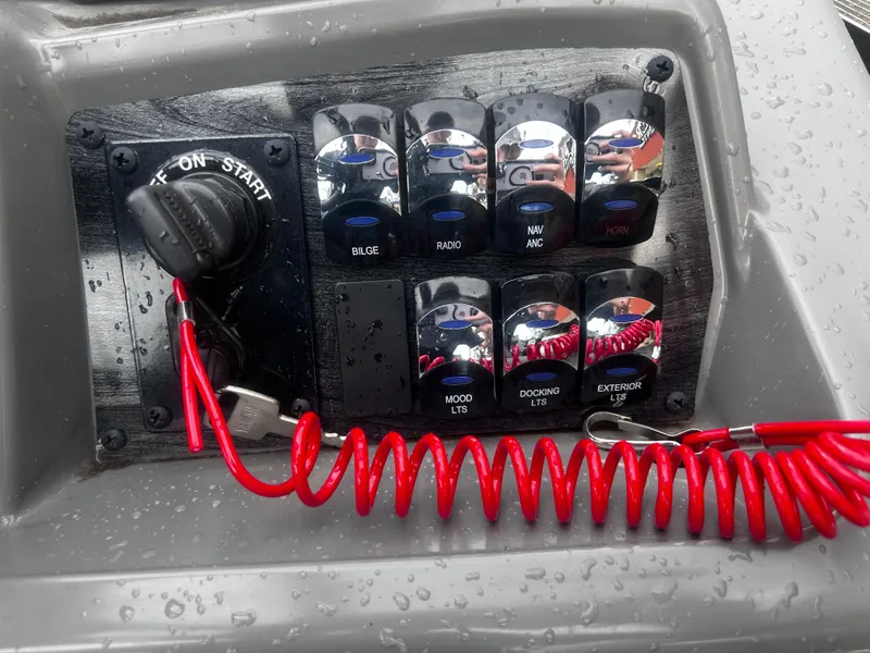 Slide: The Image of Avalon VNT85 QL23T 2025 - 16