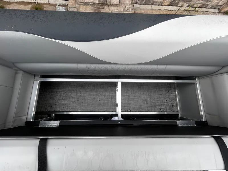 Slide: The Image of Avalon VNT85 QL23T 2025 - 22