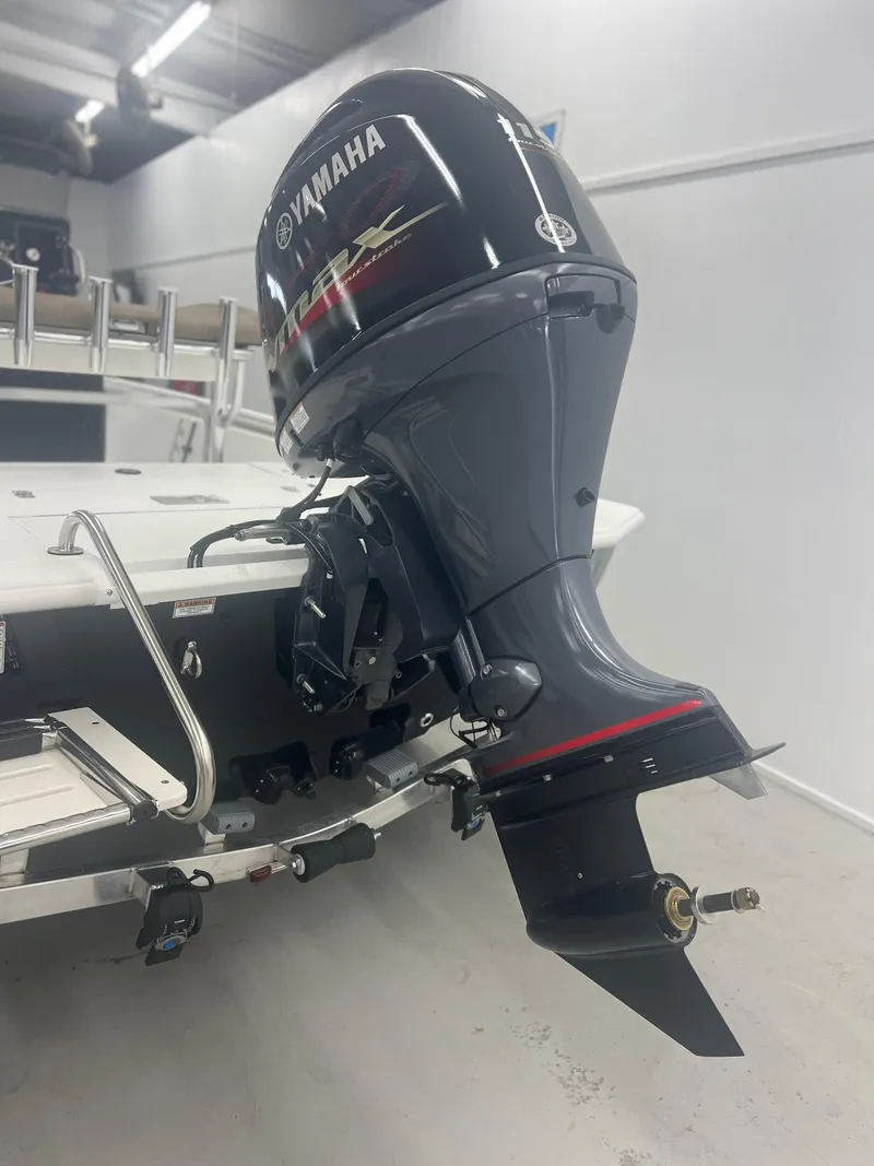 Slide: The Image of Avid 19FSX 2025 - 21