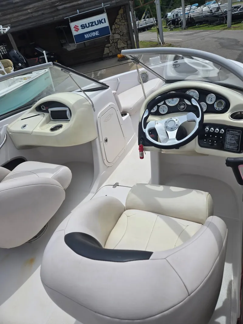 Slide: The Image of Tahoe Q8 SSi 2012 - 50