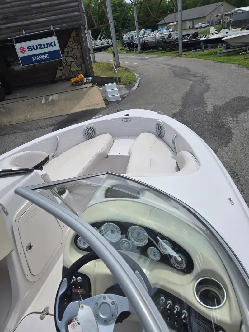 Slide: The Image of Tahoe Q8 SSi 2012 - 51