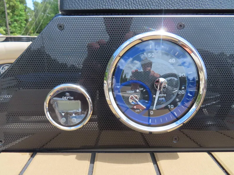 Slide: The Image of Premier 210 Sunsation RL (PTX 28) 2025 - 19