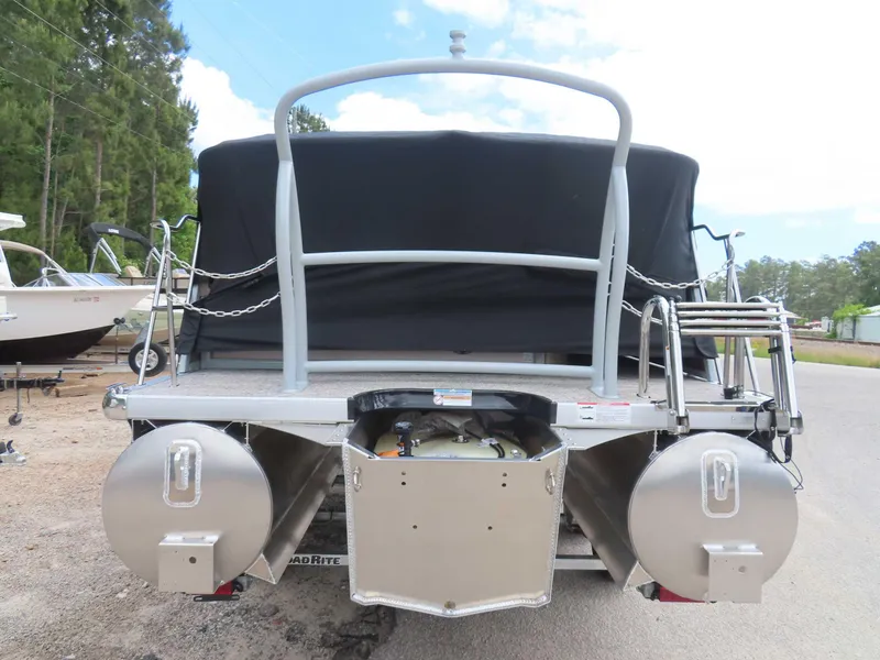 Slide: The Image of Premier 210 Sunsation RL (PTX 28) 2025 - 28